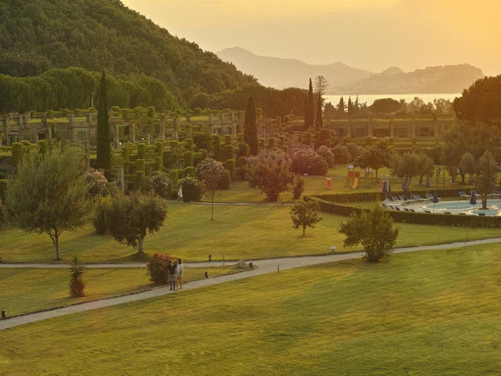 Residenza Sant'Anna Del Volterraio Hotel Portoferraio Eksteriør billede View of the park