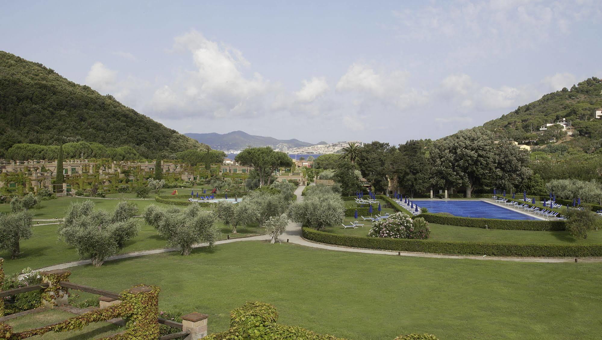 Residenza Sant'Anna Del Volterraio Hotel Portoferraio Eksteriør billede The park